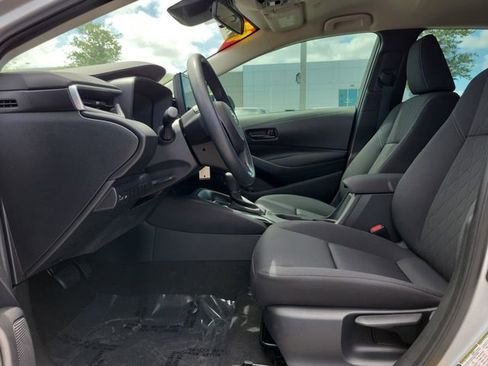 Used 2023 Toyota Corolla LE image 15