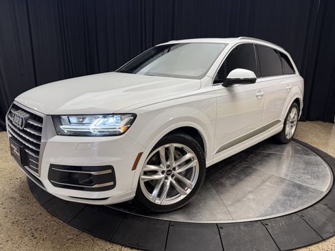 Used 2018 Audi Q7 3.0T Prestige w/ Prestige Package image 3