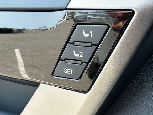 New 2026 Toyota Tundra Limited AWD/4WD image 21