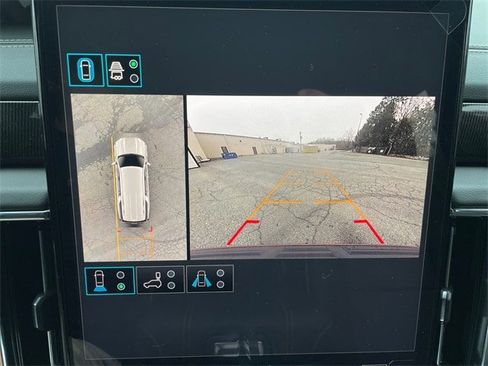 New 2026 GMC Yukon XL Elevation image 20