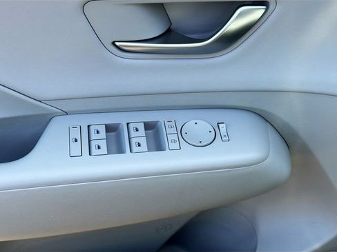 Certified 2026 Hyundai Kona Limited FWD image 18