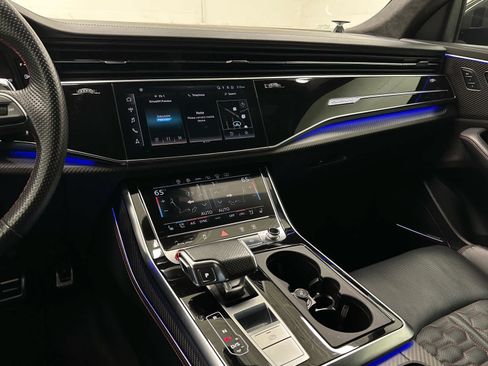 Used 2021 Audi RS Q8 w/ Carbon Optic Package AWD/4WD image 26