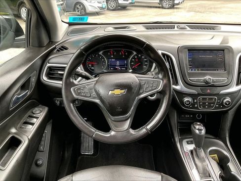 Used 2020 Chevrolet Equinox LT w/ Midnight Edition AWD/4WD image 17