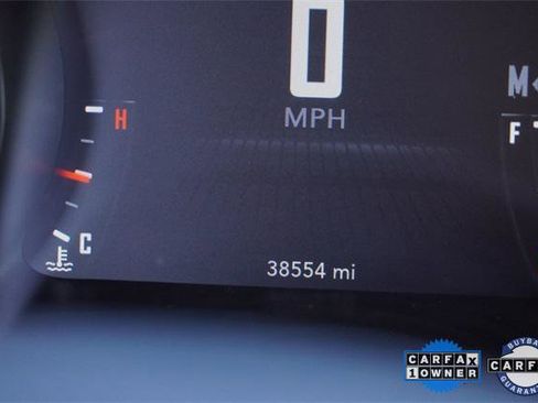 Certified 2023 Dodge Challenger SXT w/ Cold Weather Group image 27