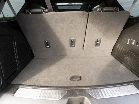 Used 2023 GMC Yukon AT4 w/ Technology Package image 37