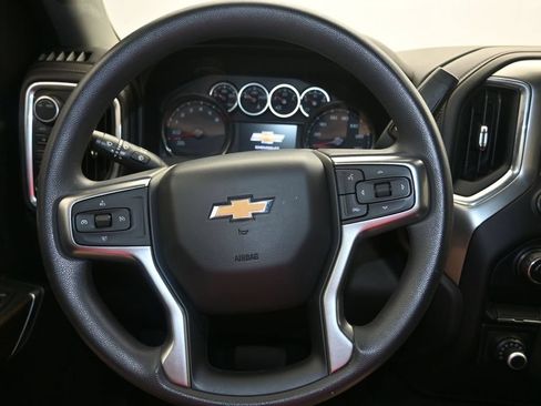 Used 2020 Chevrolet Silverado 1500 LT w/ Trailering Package AWD/4WD image 13