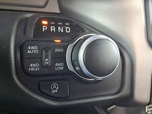 Used 2023 RAM 1500 Big Horn AWD/4WD image 33