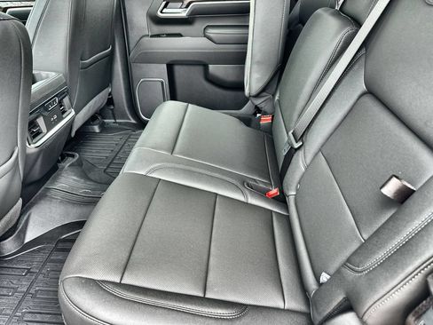 New 2026 GMC Sierra 1500 SLT AWD/4WD image 16