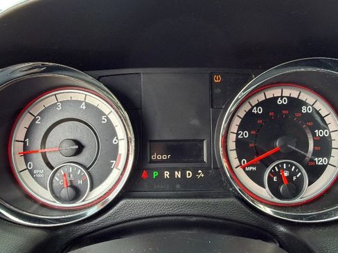 Used 2015 Dodge Grand Caravan SE w/ Quick Order Package 29E SE image 18