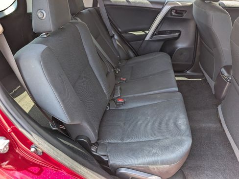 Used 2018 Toyota RAV4 LE w/ Carpet Mat Package FWD image 5