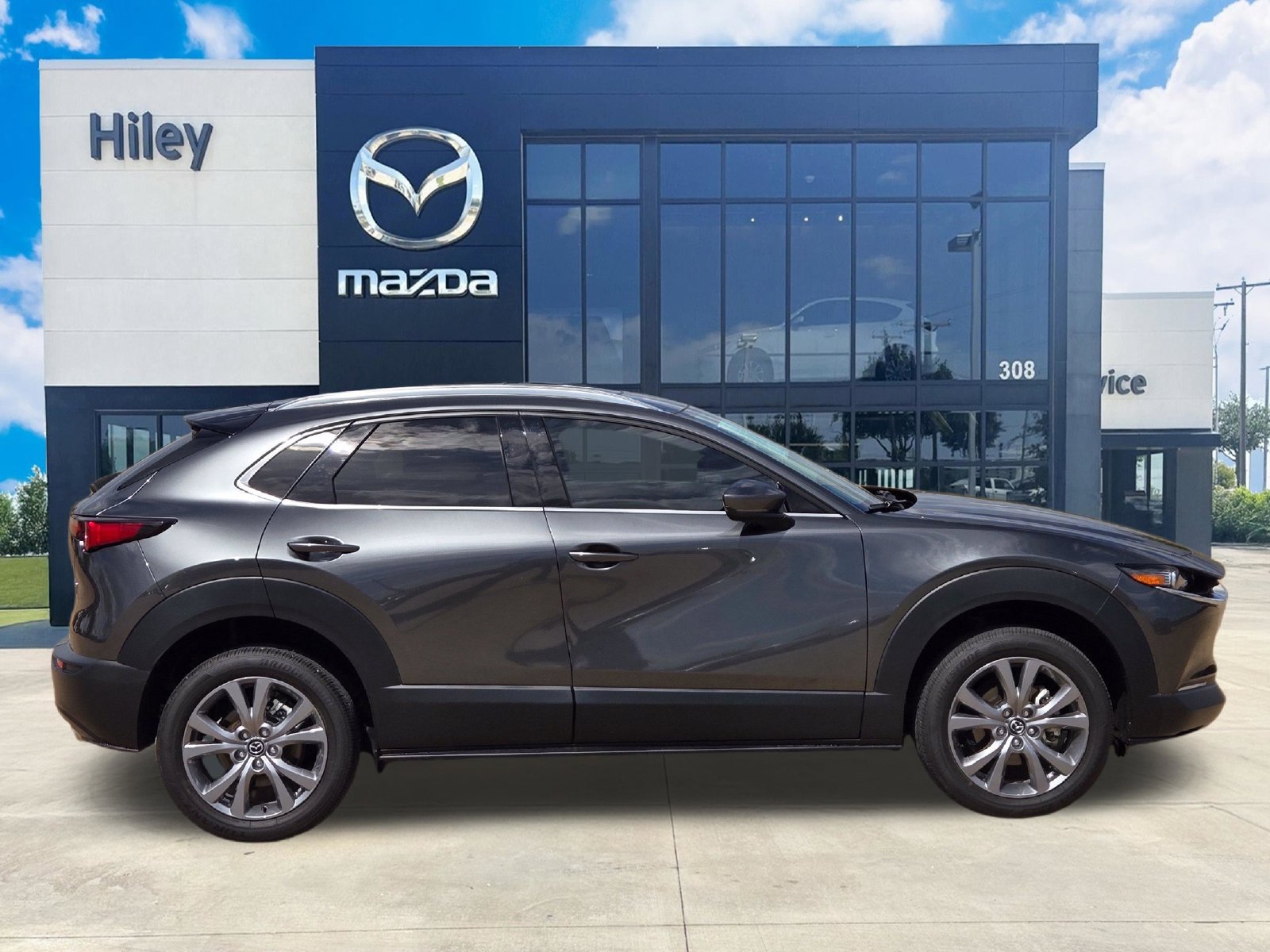 Used 2025 MAZDA CX-30 AWD 2.5 S w/ Premium Package image 3