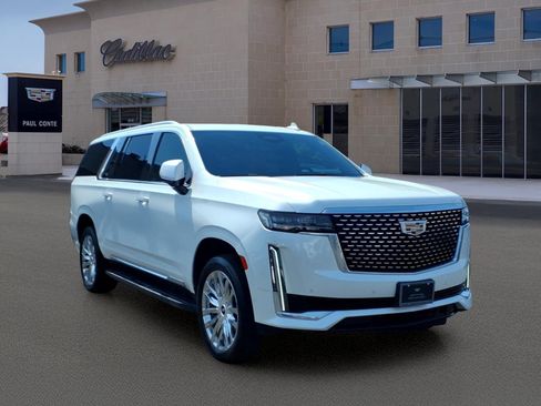 Used 2022 Cadillac Escalade ESV Premium Luxury AWD/4WD image 3