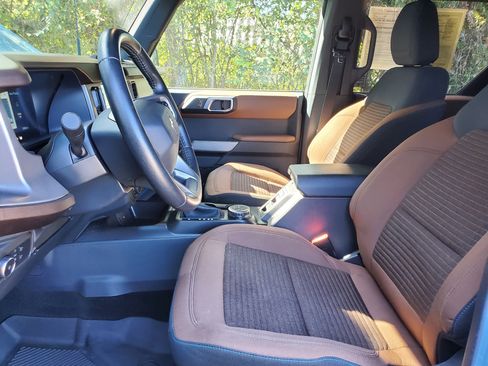 Used 2021 Ford Bronco Outer Banks image 41