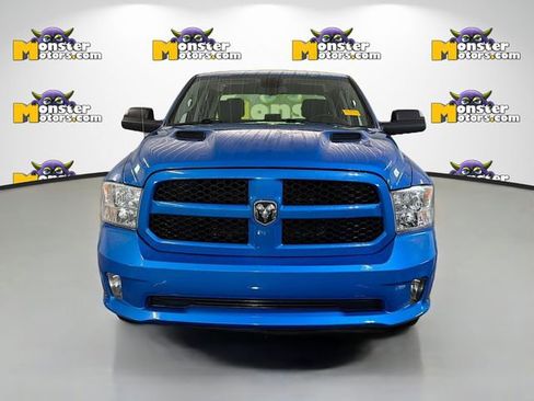 Used 2022 RAM 1500 Express w/ Wheel & Sound Group AWD/4WD image 2
