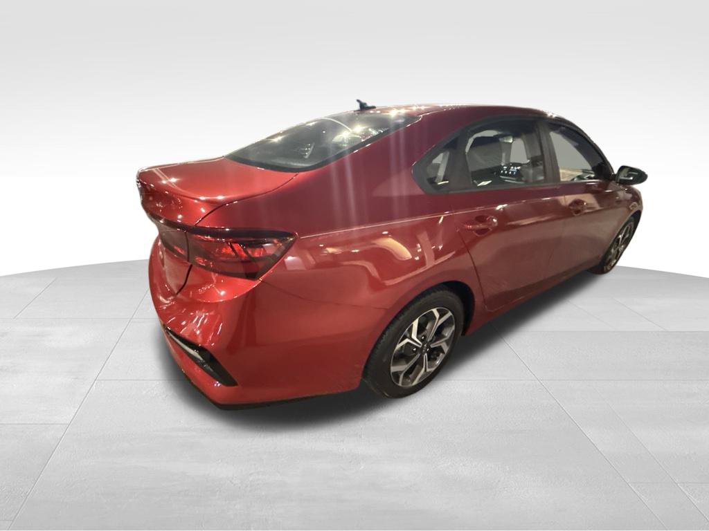 Used 2021 Kia Forte LXS FWD image 5