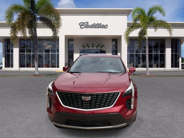 Certified 2023 Cadillac XT4 Premium Luxury FWD image 4