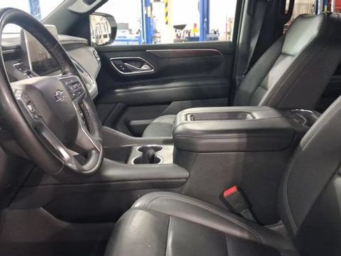 Used 2024 Chevrolet Tahoe Z71 w/ Luxury Package AWD/4WD image 70