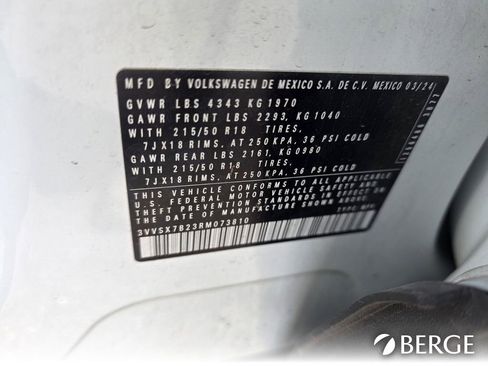 Used 2024 Volkswagen Taos SE FWD image 32