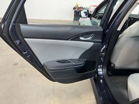 Used 2016 Honda Civic EX image 19