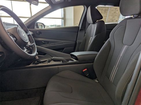 Certified 2026 Hyundai Elantra Sport image 9