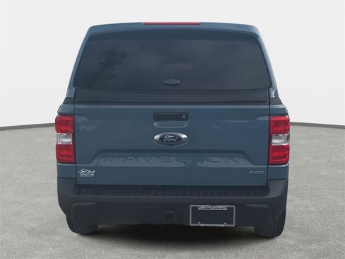 Used 2022 Ford Maverick Lariat w/ Lariat Luxury Package image 6