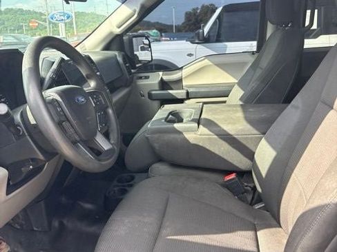 Used 2019 Ford F150 XL w/ Equipment Group 101A Mid AWD/4WD image 22