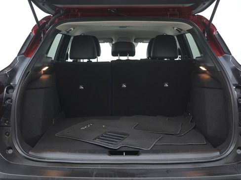 Used 2025 Nissan Kicks SR AWD/4WD image 19