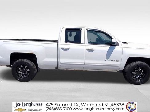 Used 2016 Chevrolet Silverado 1500 LT w/ All Star Edition AWD/4WD image 10
