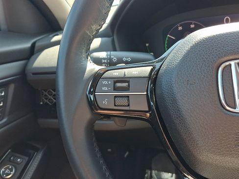 Used 2023 Honda Accord Touring image 22
