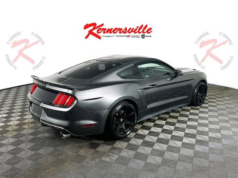 Used 2016 Ford Mustang GT image 7