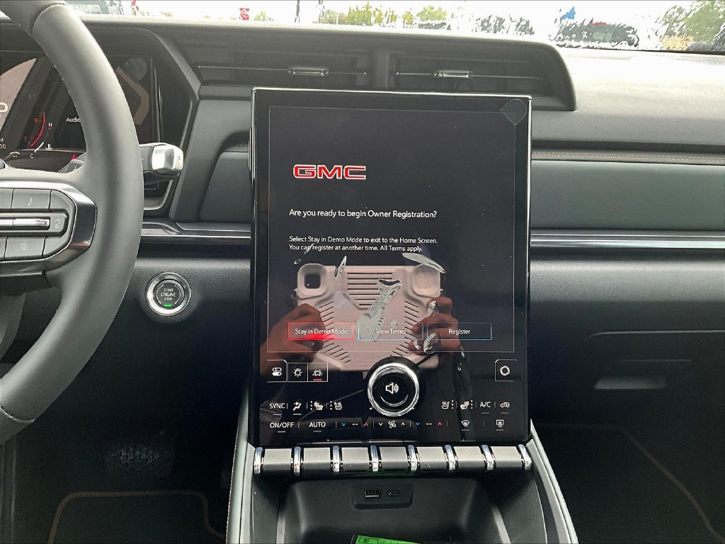 New 2027 GMC Terrain AT4 w/ Convenience Package III AWD/4WD image 24