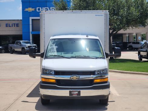 New 2025 Chevrolet Express 3500 w/ Power Convenience Package image 9
