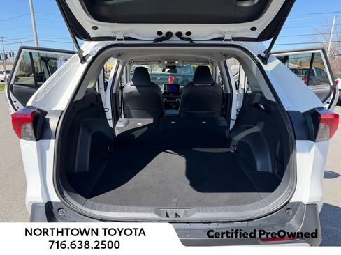 Used 2024 Toyota RAV4 Adventure image 16