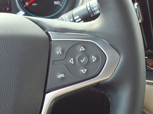 Certified 2023 Chevrolet Traverse LT image 13