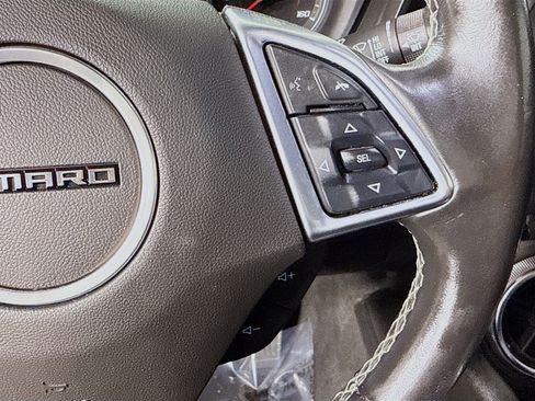 Used 2019 Chevrolet Camaro LT image 15