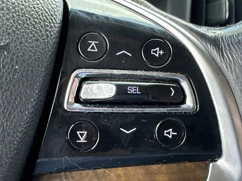 Used 2019 Cadillac Escalade Luxury AWD/4WD image 34