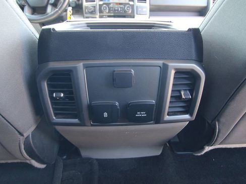 Used 2017 Ford F150 XLT w/ Equipment Group 302A Luxury image 38