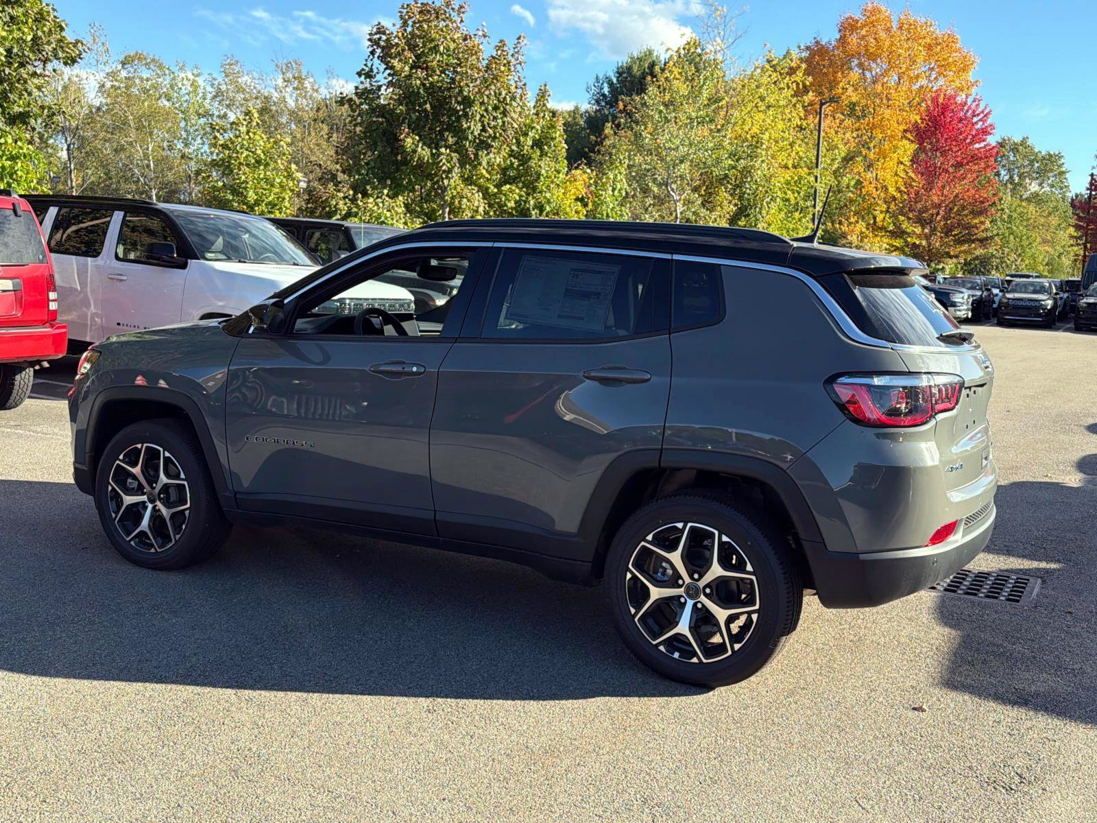 New 2026 Jeep Compass Limited AWD/4WD image 3