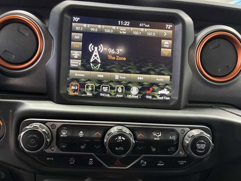 Used 2021 Jeep Gladiator Mojave AWD/4WD image 12