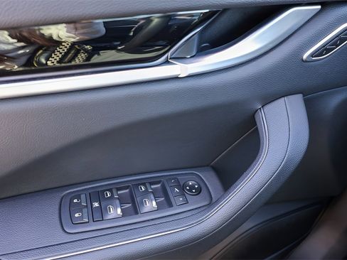 Used 2022 Maserati Levante Modena image 24