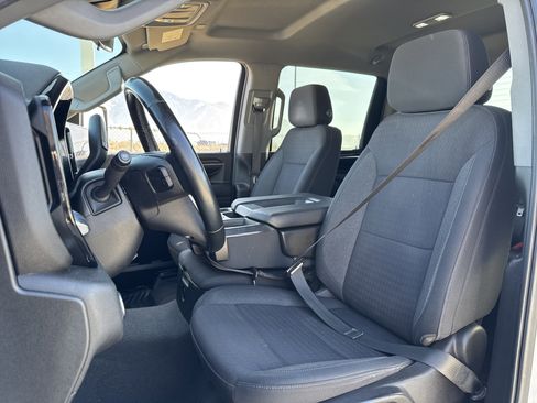 Used 2024 GMC Sierra 2500 SLE w/ SLE Value Package; image 17