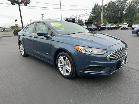 Used 2018 Ford Fusion S FWD image 4