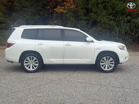 Used 2010 Toyota Highlander Limited w/ Extra Value Pkg 3 image 6