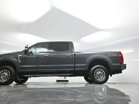 Used 2021 Ford F250 XLT w/ XLT Premium Package AWD/4WD image 58