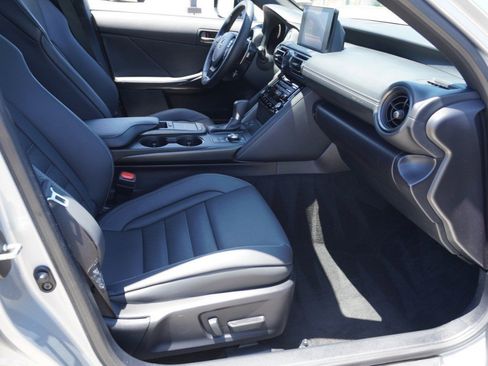 Used 2023 Lexus IS 350 F Sport w/ Memory Package RWD image 15