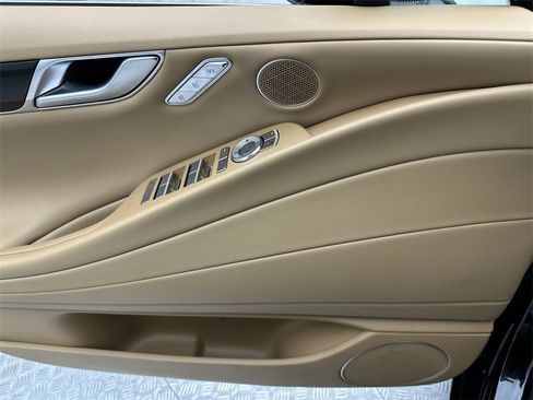 Certified 2025 Genesis G80 2.5T image 13