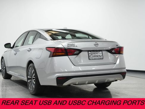 Used 2024 Nissan Altima 2.5 SV image 5