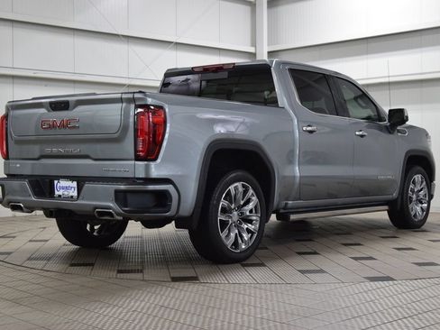 Used 2025 GMC Sierra 1500 Denali w/ Denali Reserve Package AWD/4WD image 8