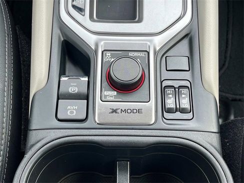 Used 2023 Subaru Forester Premium image 17
