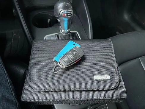 Used 2017 Audi A3 2.0T Premium Plus w/ Premium Plus Package image 27